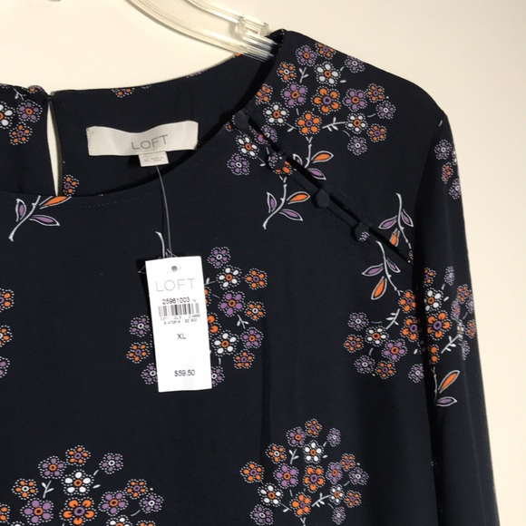 NWT LOFT XL Blouse Black with Floral Hydrangea Print Flowy - Picture 9 of 12